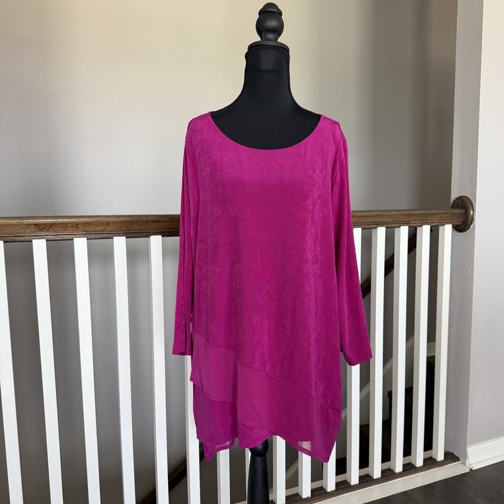 Chicos Travelers 3/4 Sleeve Asymmetrical Hem  Tunic Size 3, XL Slinky‎ Knit Pink